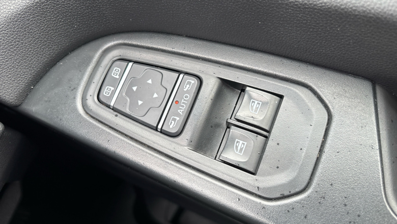 Nissan Primastar 28 L1 Diesel 2.0 dCi 130ps H1 Tekna Van